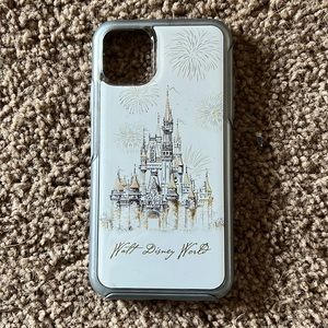 WDW Otterbox iPhone 11 ProMax Case Cinderella Castle